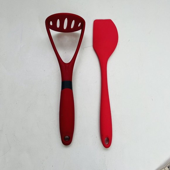 Core Kitchen Red Silicone Cooking Utensils Spatula Spoon Potato Masher Lot Of 2 - Picture 4 of 6